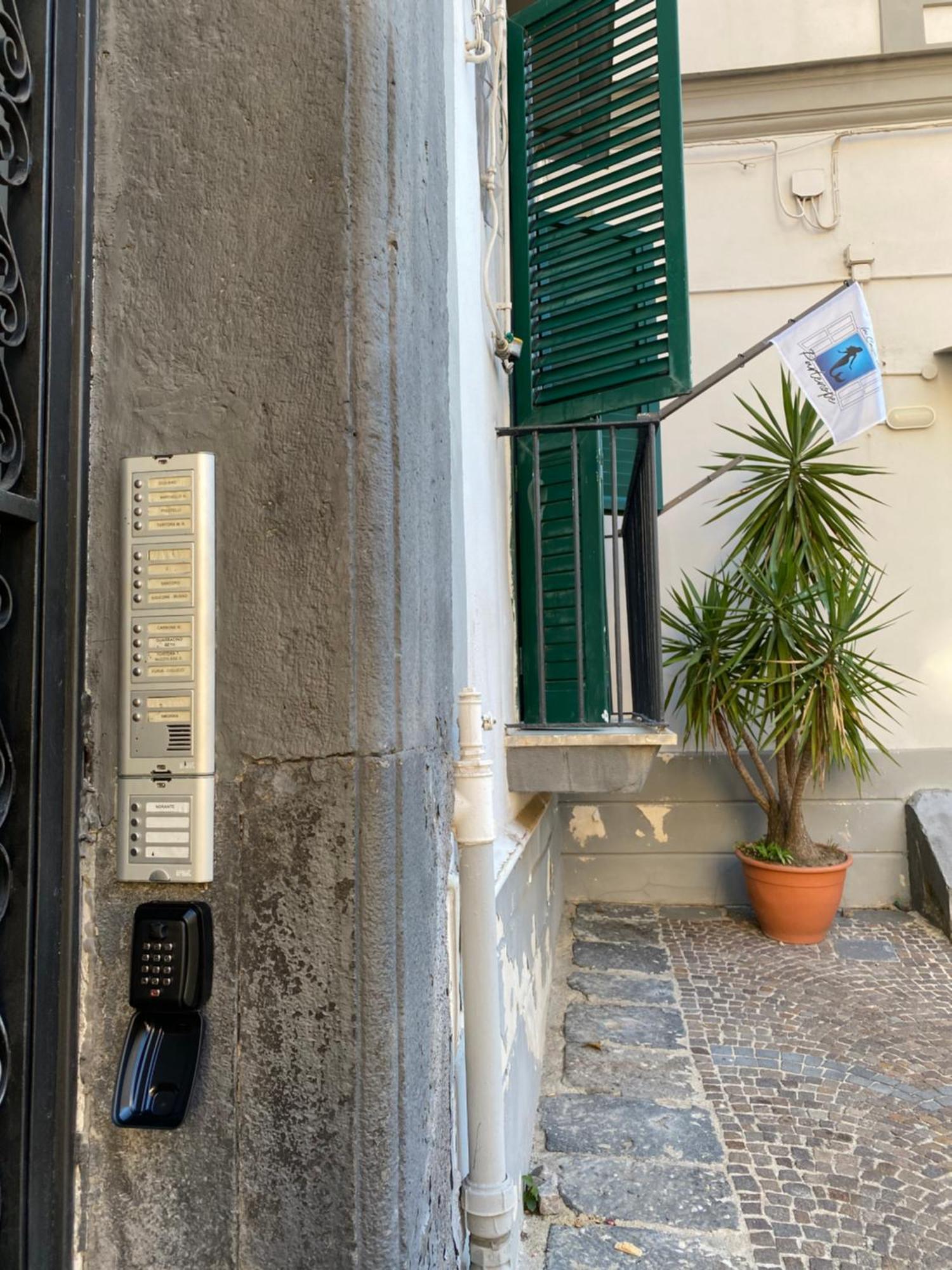 La Casa Di Partenope Νάπολη Εξωτερικό φωτογραφία